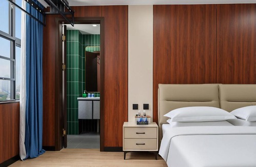 Sanya Hotel | 三亚自在精品酒店