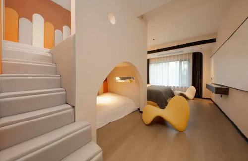 Chenzhou House | 东江湖拾间美宿
