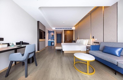 Fenggang Hotel | 东莞凤岗南天大厦亚朵酒店