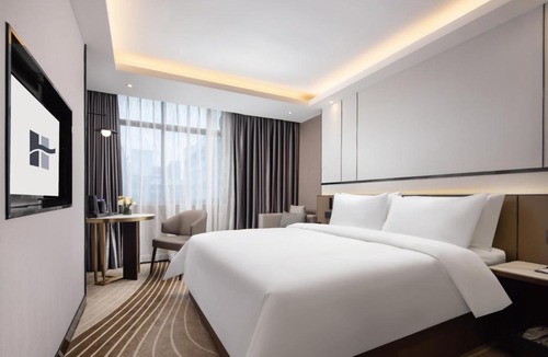 Bao'an Hotel | 中濠悦际酒店深圳前海店