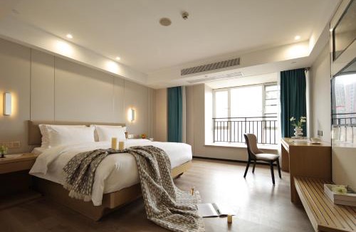 Chenghua Hotel | 丽枫紫宜酒店