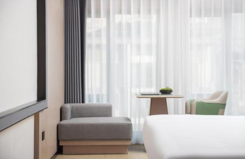 Yiwu Hotel | 义乌君忆云澜国际酒店 Yiwu Junyi Yunlan International Hotel