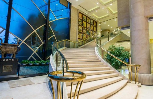 Ouhai District Hotel | 云天楼假日皇都大酒店