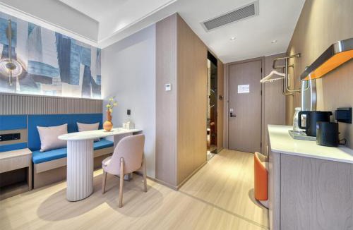 Xinzhou District Hotel | 五悦悦心酒店上饶万达广场店Wuyue Yuexin Hotel Shangrao Wanda Plaza Branch
