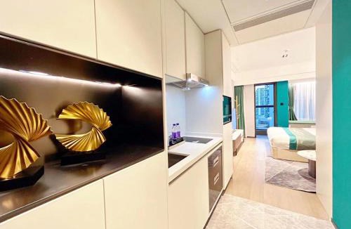 Shajing Apartment | 亚阁会展行政公寓-深圳国际会展中心冰雪世界店