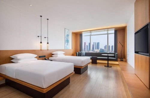 Nanhai Hotel | 佛山新凯广场万豪万枫酒店