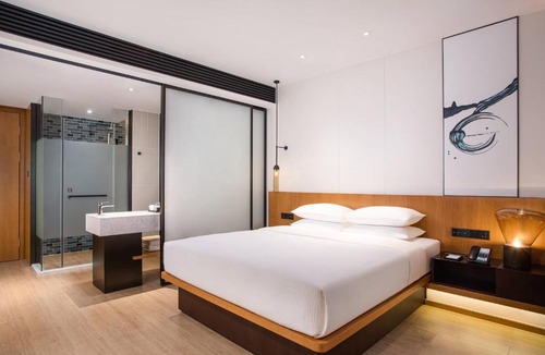 Nanhai Hotel | 佛山新凯广场万豪万枫酒店