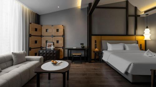 Chengdu Hotel | 元禾酒店
