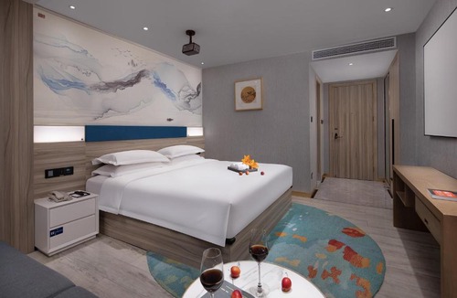 East Huanshi Road Hotel | 凯旋龙酒店广州区庄地铁站店 交易会期间提供免费穿梭巴士