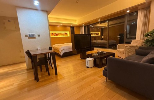 Middle Chaoyang Apartment | 北京三里屯工体 世茂国际服务式公寓