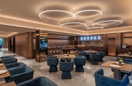 Haidian Hotel | 北京上地中关村软件园桔子水晶酒店