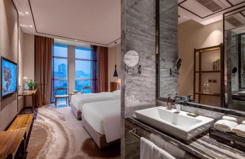 Kaili Hotel | 半山酒店