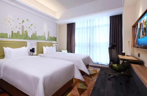 Donghu Qu Hotel | 南昌滕王阁希尔顿欢朋酒店