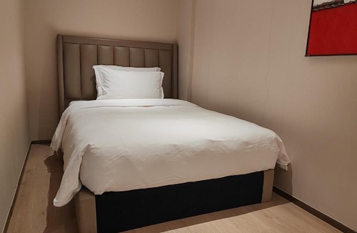 Weiyang Hotel | 哇雅酒店-西安浐灞半岛国际会展中心店
