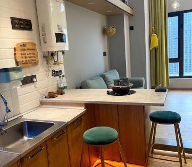 Shapingba House | 哲帆名宿 大学城西永融创文旅城微电园龙湖高新天街Loft智能套房店