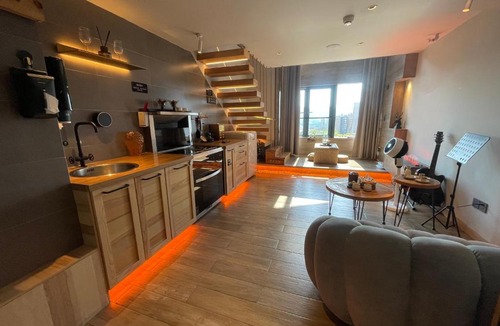 Chongqing Apartment | 哲帆民宿 两江新区大竹林西大附中店