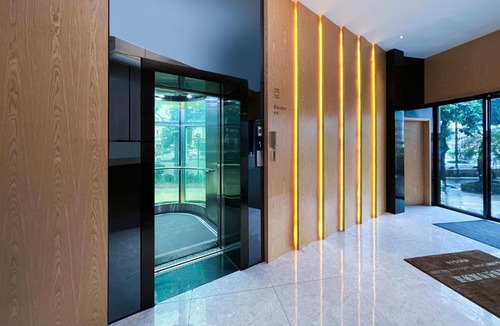 Haizhu Hotel | 啡诺艺术美居