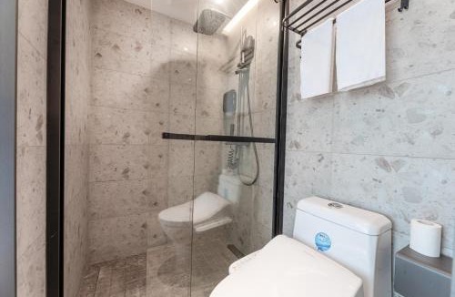 Yangpu Hotel | 四季枫林酒店-上海财经大学店