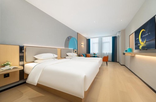Xi Xiang Tang Hotel | 城市便捷酒店南宁安吉万达亿鼎中心店