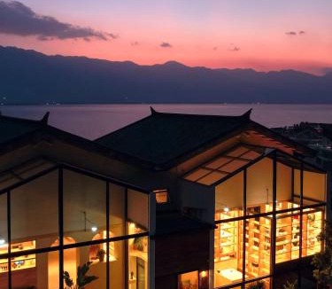 Dali Town Hotel | 大理千山继酒店 Dali Qianshanji Hotel