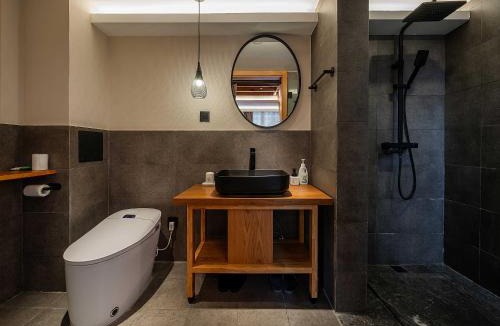 Dali Ancient Town Hotel | 大理回隐设计师度假小院Dali Huiyin Designer Boutique Inn