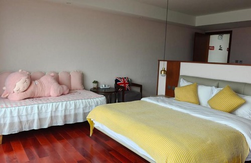 Manjiang House | 大理顾里海景别墅Dali Guli Sea View Villa Hotel