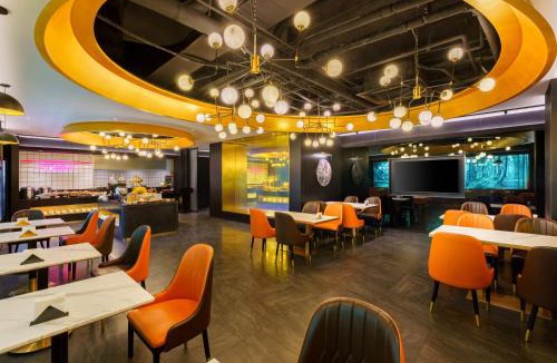 Xinghai Commercial Area Hotel | 大连星海广场CitiGO欢阁酒店with private terraces offering the best views of the water&Music Show and light show at Dalian Xinghai Square