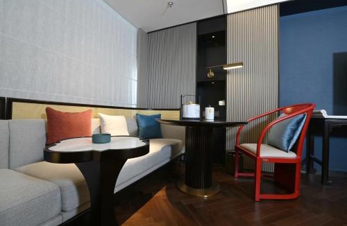 Xiaodian Qu Hotel | 太原中环亚旅酒店