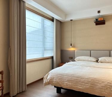 Ganzi County Hotel | 宗巴雅克 Zompa Yak
