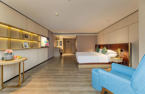 Long Hua Hotel | 宜尚Plus酒店海口友谊阳光城国贸中心店