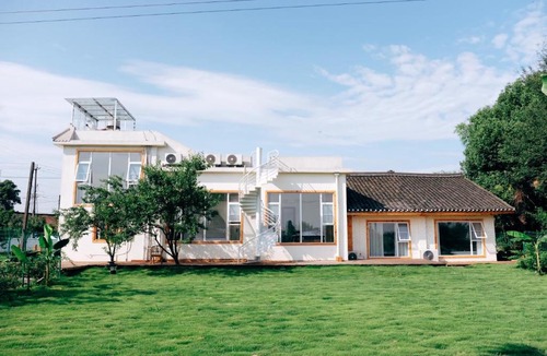 Leshan House | 峨眉山一方民宿Emei Mount Little Place Villa Retreat