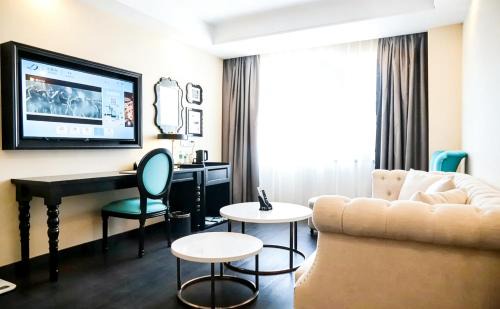 Tianjin City Center Hotel | 希岸轻雅酒店天津古文化街鼓楼地铁站店