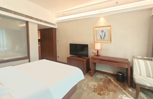 Guangzhou Central Business District Hotel | 广州华厦国际商务酒店