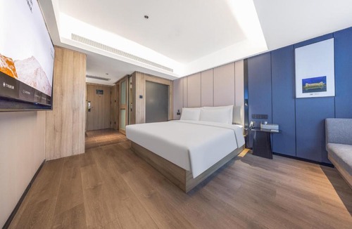 Tianhebei Hotel | 广州大道天河体育中心亚朵酒店-广交会期间提供免费穿梭巴士&茶歇