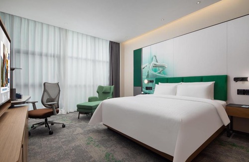 Zengcheng Hotel | 广州新塘希尔顿欢朋酒店-广交会期间免费穿梭巴士往返展馆