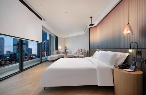 Panyu Hotel | 广州番禺长隆万博地铁站瑾程酒店-广交会期间免费穿梭巴士