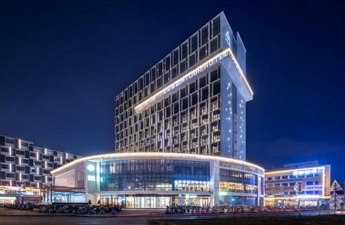 Baiyun Hotel | 广州白云站聚龙地铁站亚朵酒店