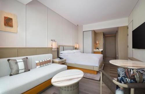 Korla Hotel | 库尔勒绿发万怡酒店