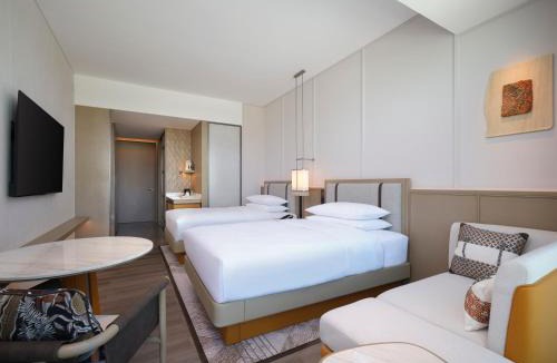 Korla Hotel | 库尔勒绿发万怡酒店