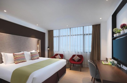 Shajing Hotel | 康铂酒店深圳国际会展中心店