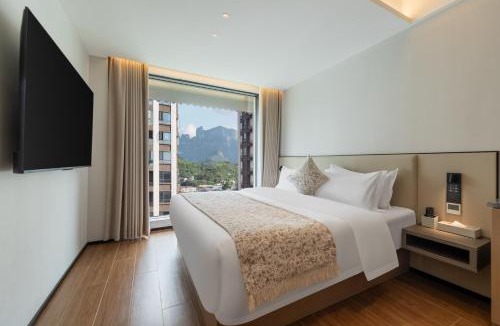 Yongding House | 张家界天门山索道站 Xiaduo B&B - 夏朵民宿-Planning-book Tickets Service in advance-Free Luggage