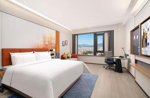 Dehua County Hotel | 德化希尔顿欢朋酒店