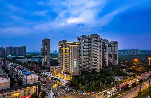 Luolong Hotel | 怡程酒店洛阳高铁站大学城店