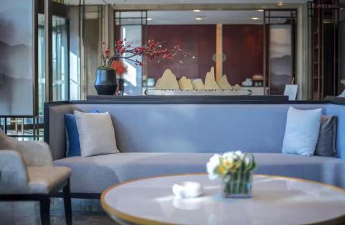 Guanshanhu District Hotel | 怡程酒店贵阳会展中心金融城店