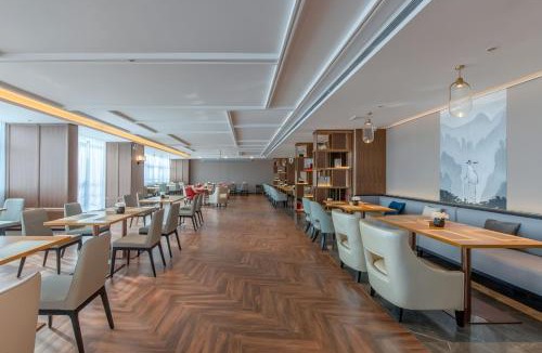 Xi Xiang Tang Hotel | 怡程酒店-南宁火车站虎邱大厦店