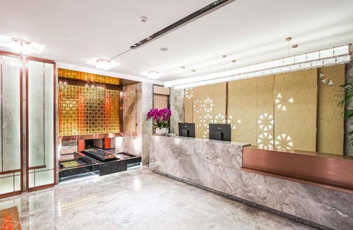 Yanji Hotel | 悦丽臻选酒店 Joyful Select Hotel