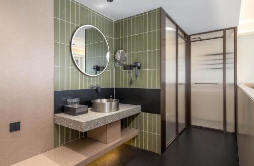 Guilin City Centre Hotel | 悦湖榕筑酒店两江四湖象鼻山店