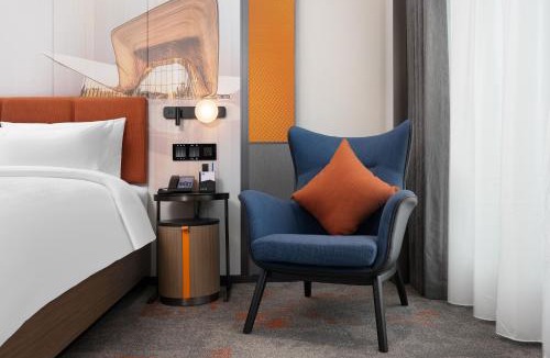 Qingyang Hotel | 成都西站希尔顿欢朋酒店