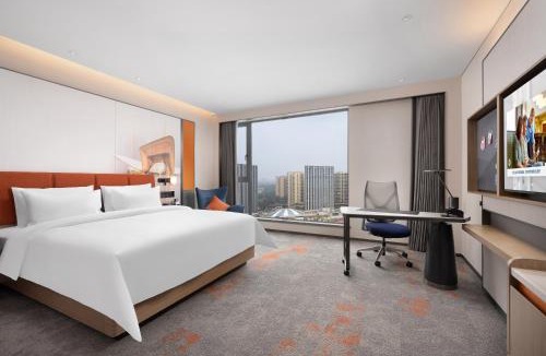 Qingyang Hotel | 成都西站希尔顿欢朋酒店