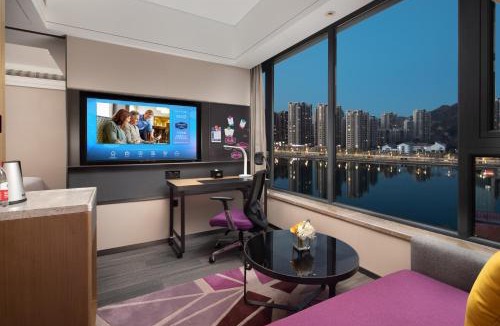 Shuangqiao District Hotel | 承德避暑山庄希尔顿欢朋酒店